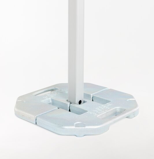15 kg base plate for stabilizing Ecotent® folding gazebos.
